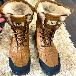 UGG Women’s Adirondack II Winter Boots Size 7